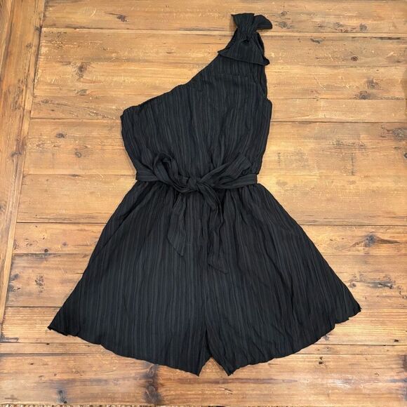 Womens Romper Black One Shoulder Belted Romper High Waist Jumpsuits Size 8-10 - Picture 3 of 9